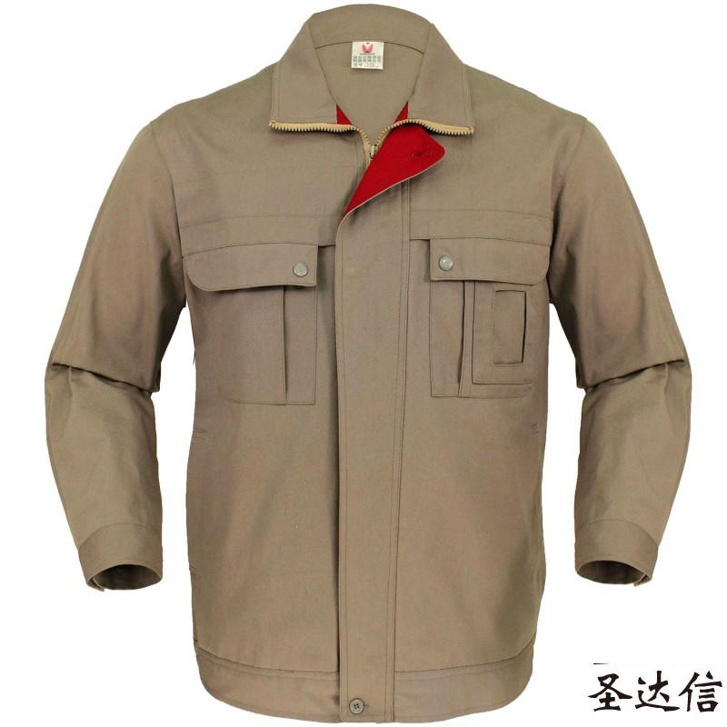 定做工作服和現貨工作服有什么區別？團體定做工作服有哪些好處？